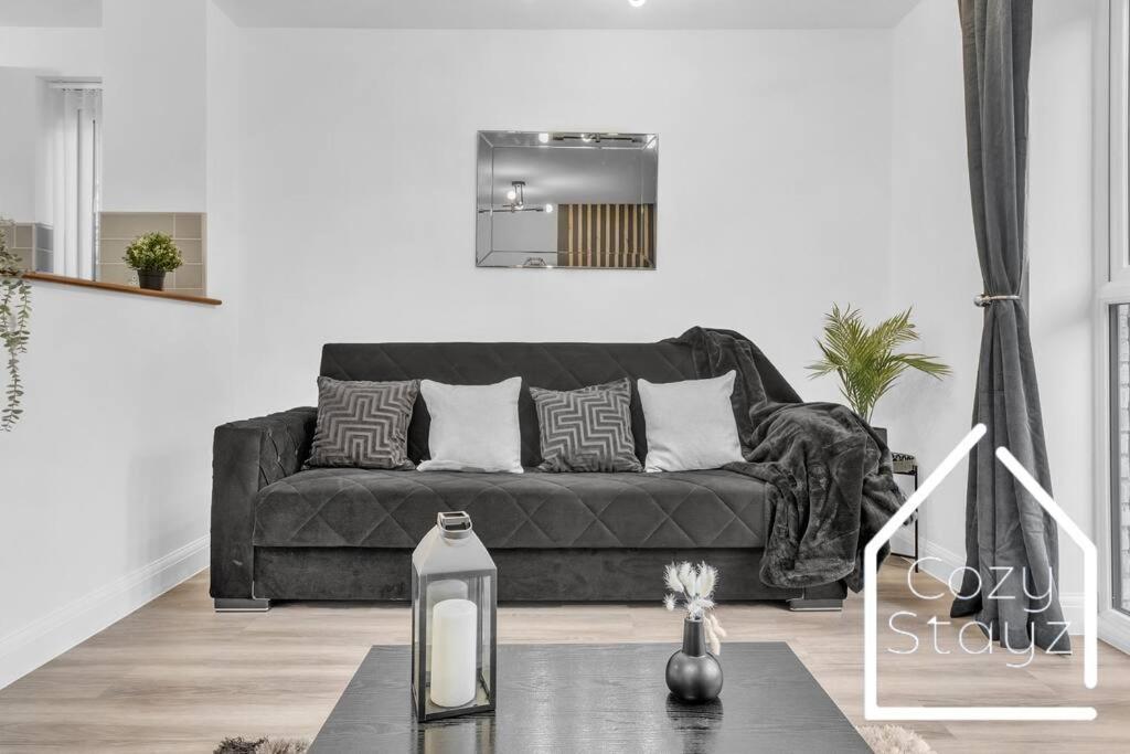 Newly Stunning City Centre Home By Cozy Stayz Birmingham Eksteriør bilde